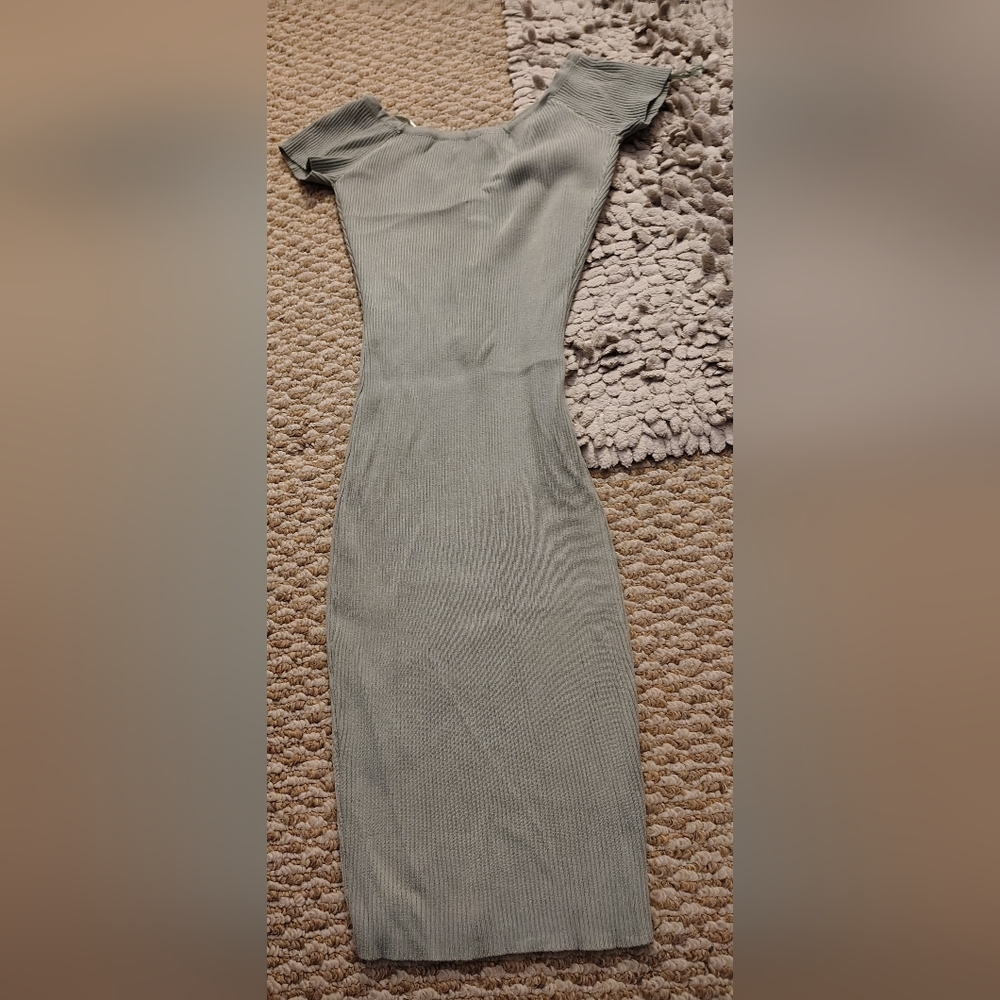 Sage Button-Front Dress - Picture 2 of 3